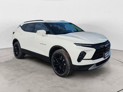 New 2026 Chevrolet Blazer LT w/ Sound & Technology Package AWD/4WD image 1