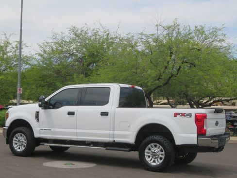 Used 2019 Ford F250 XLT w/ XLT Value Package AWD/4WD image 5