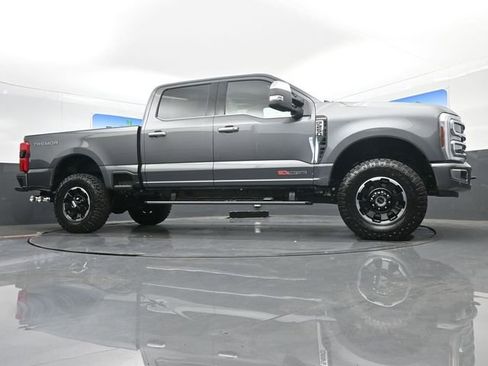 New 2026 Ford F250 Platinum w/ Platinum Plus Package AWD/4WD image 21