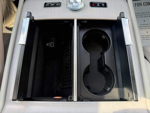 Used 2025 Lincoln Navigator L Reserve AWD/4WD image 27