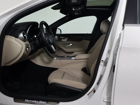 Used 2019 Mercedes-Benz C 300 Sedan image 10
