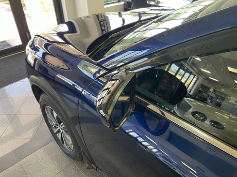 Used 2025 INFINITI QX60 Pure w/ Cargo Package FWD image 12