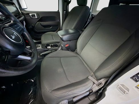 Used 2021 Jeep Wrangler Unlimited Sport AWD/4WD image 11