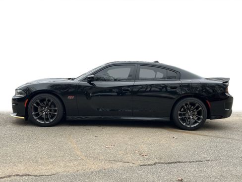 Used 2022 Dodge Charger Scat Pack w/ Plus Group image 22