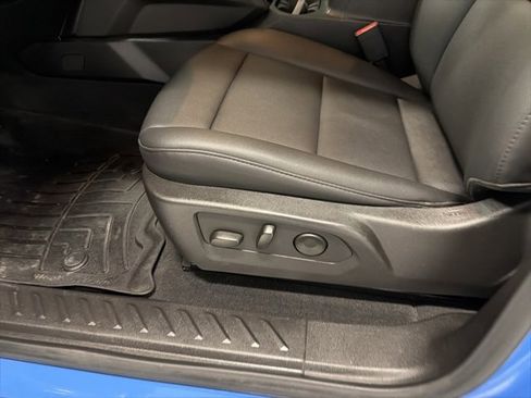 Used 2025 Chevrolet Colorado Trail Boss image 13