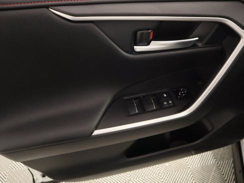 Used 2024 Toyota RAV4 XSE image 16