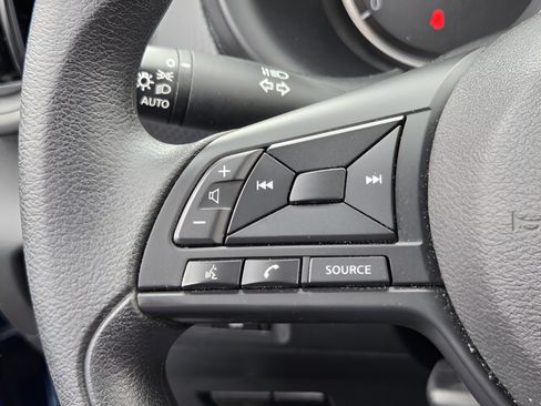 Used 2024 Nissan Kicks S FWD image 23