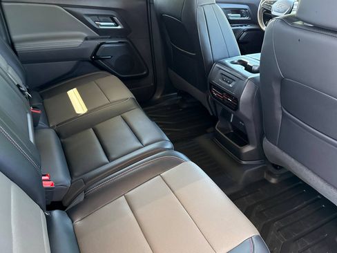 Used 2026 Chevrolet Silverado EV Trail Boss AWD/4WD image 23