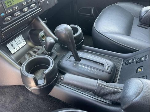 Used 2004 Land Rover Discovery SE image 13