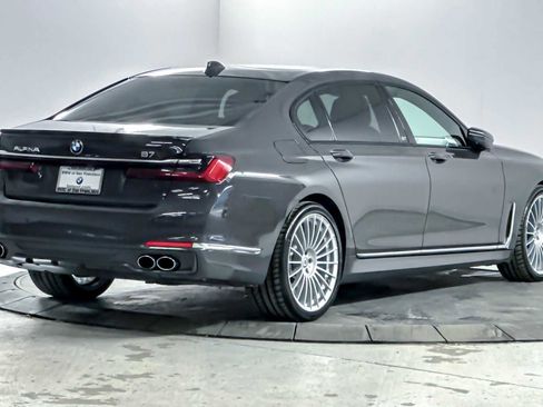 Used 2021 BMW ALPINA B7 xDrive w/ Luxury Rear Seating Package image 2