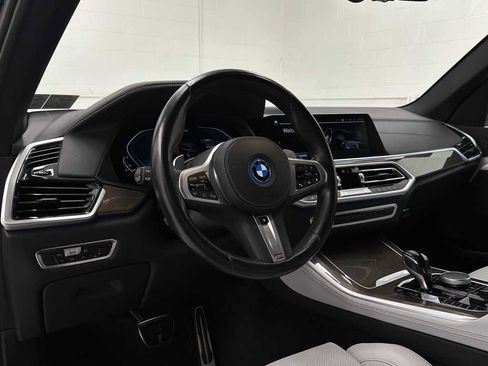 Used 2023 BMW X5 xDrive45e w/ M Sport Package image 10