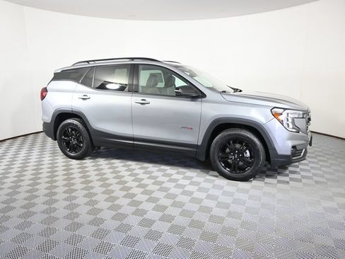 Used 2023 GMC Terrain AT4 w/ Tech Package AWD/4WD image 8