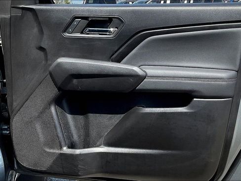 Used 2024 GMC Canyon Elevation w/ Elevation Premium Package image 18