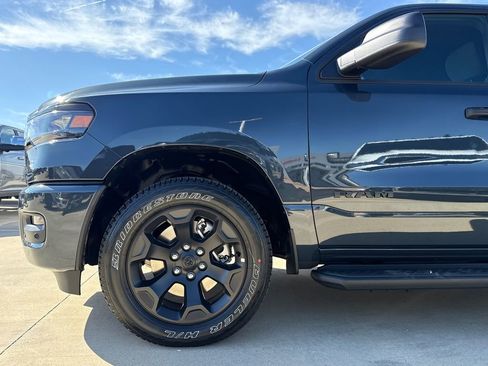 New 2026 RAM 1500 Express AWD/4WD image 5
