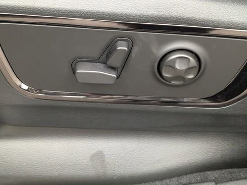 New 2026 RAM 1500 Limited AWD/4WD image 14