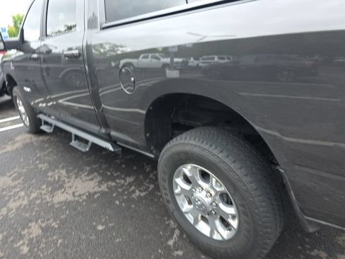 Used 2024 RAM 2500 Laramie AWD/4WD image 12