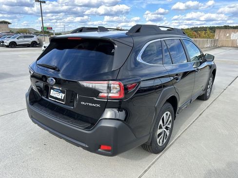 Certified 2025 Subaru Outback Premium AWD/4WD image 3