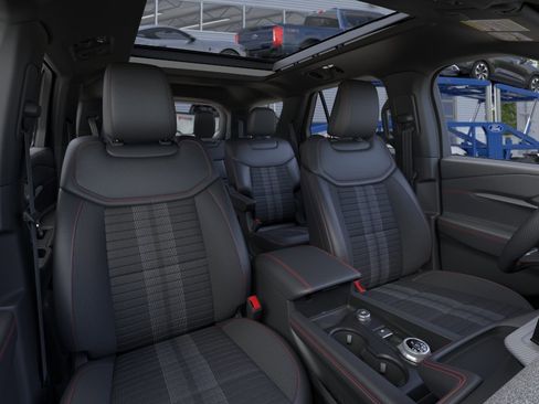 New 2026 Ford Explorer ST-Line AWD/4WD image 10