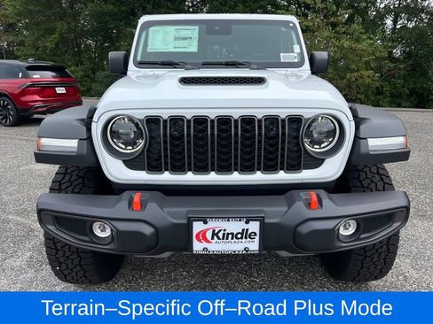 New 2025 Jeep Gladiator Mojave w/ Convenience Group image 2