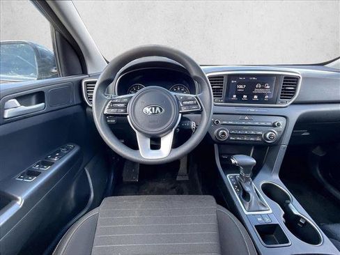 Used 2020 Kia Sportage LX w/ LX Popular Package FWD image 7