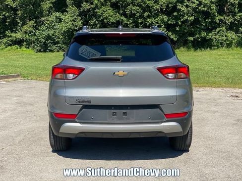 Used 2024 Chevrolet TrailBlazer LT w/ Convenience Package AWD/4WD image 6