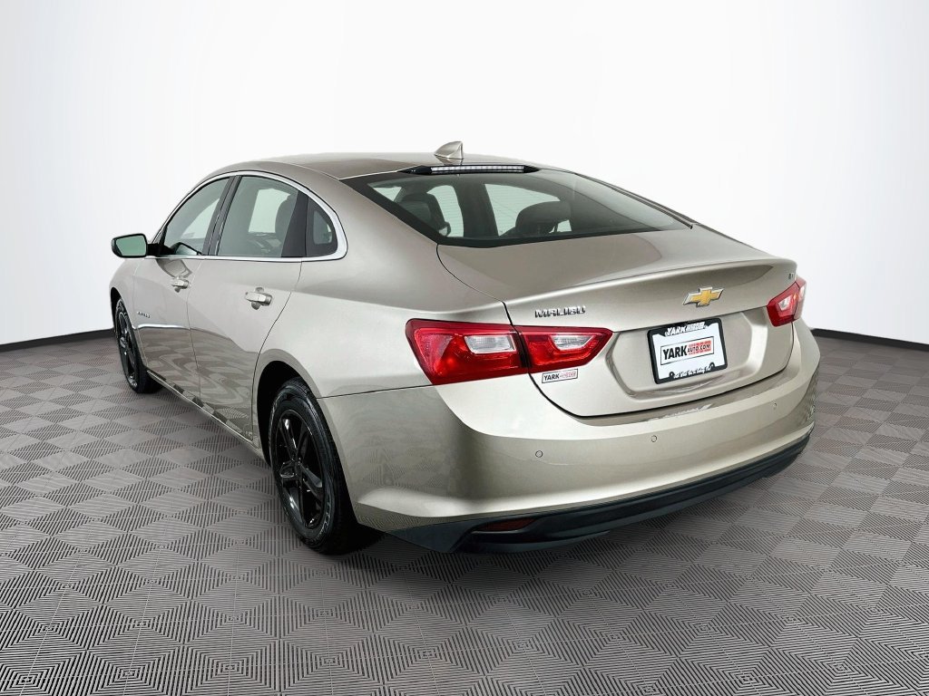 Used 2024 Chevrolet Malibu LT FWD image 8