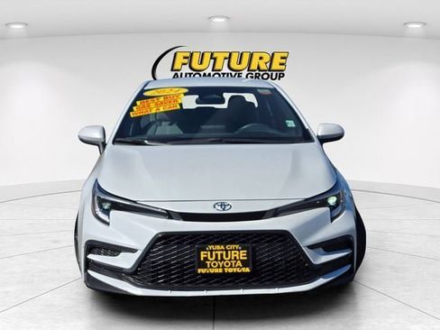 Certified 2024 Toyota Corolla SE FWD image 2