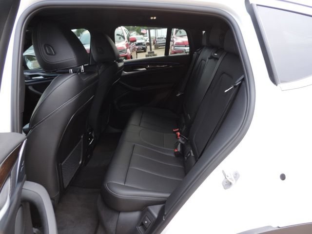 Used 2024 BMW X4 xDrive30i w/ Parking Assistance Package AWD/4WD image 23