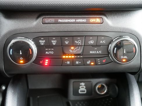 Used 2024 Ford Bronco Sport Outer Banks w/ Tech Package image 23