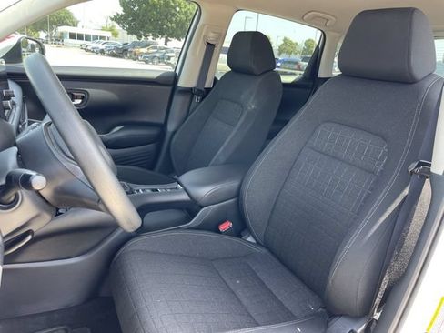 Used 2024 Honda HR-V LX image 23