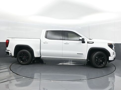 Used 2024 GMC Sierra 1500 Elevation image 8