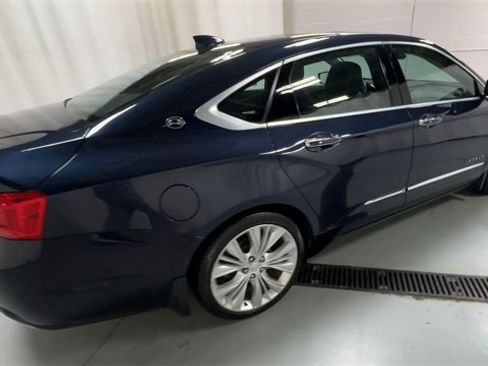 Used 2016 Chevrolet Impala LTZ w/ Enhanced Convenience Package image 8