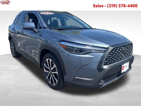 Certified 2023 Toyota Corolla Cross XLE w/ Convenience Package AWD/4WD image 10