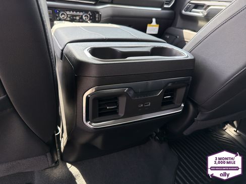 Used 2026 Chevrolet Silverado 1500 LTZ AWD/4WD image 13