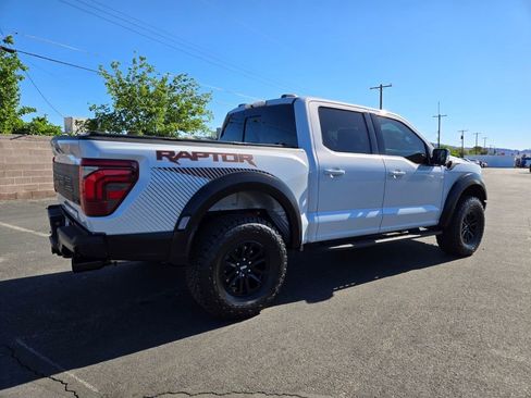 Used 2025 Ford F150 Raptor image 6