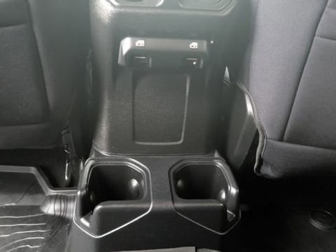 Used 2021 Jeep Wrangler Unlimited Sport AWD/4WD image 14