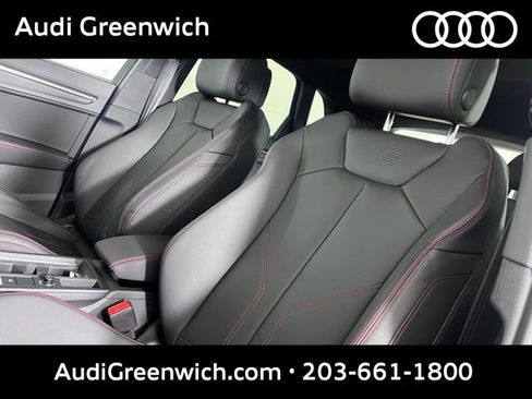 Used 2025 Audi Q3 2.0T Premium Plus w/ Premium Plus Package AWD/4WD image 22
