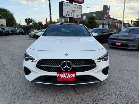 Used 2025 Mercedes-Benz CLA 250 image 4