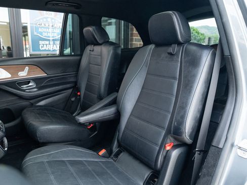 Used 2020 Mercedes-Benz GLS 450 4MATIC image 16
