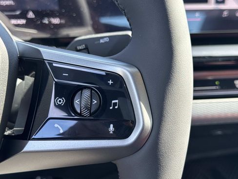 New 2026 BMW i5 eDrive40 w/ M Sport Package image 18