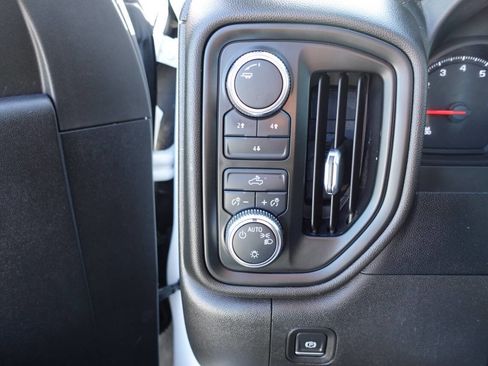 Used 2022 GMC Sierra 2500 Pro w/ Fleet Convenience Package image 40