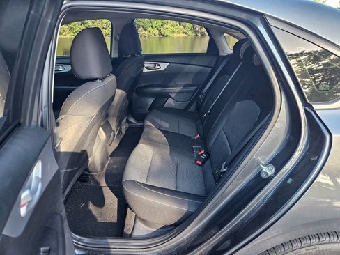 Used 2024 Kia Forte LXS image 13