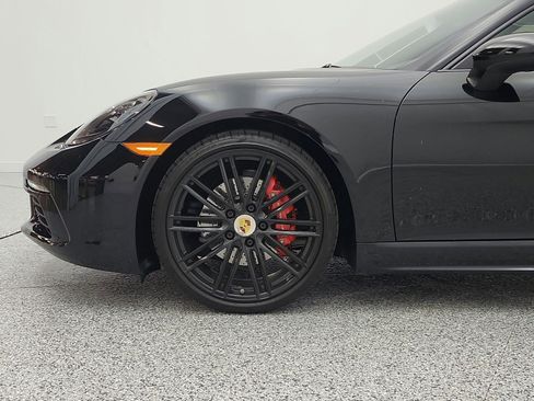 Used 2020 Porsche 718 Cayman S RWD image 28