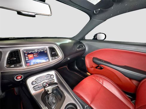 Used 2022 Dodge Challenger SRT Hellcat Redeye RWD image 7