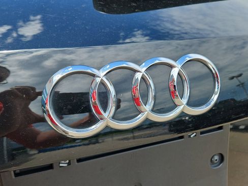 Used 2025 Audi Q3 2.0T Premium AWD/4WD image 25