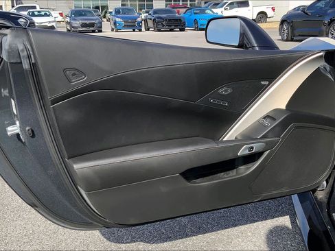 Used 2018 Chevrolet Corvette Grand Sport image 18