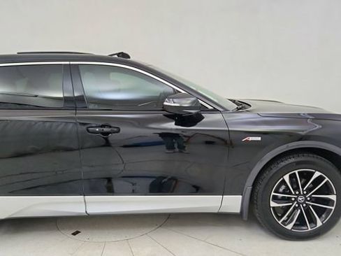 Used 2024 Acura ZDX A-Spec image 8