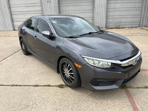 Used 2016 Honda Civic LX image 2