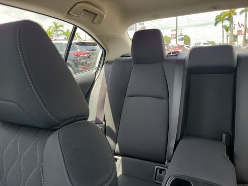 Used 2022 Toyota Corolla LE FWD image 20