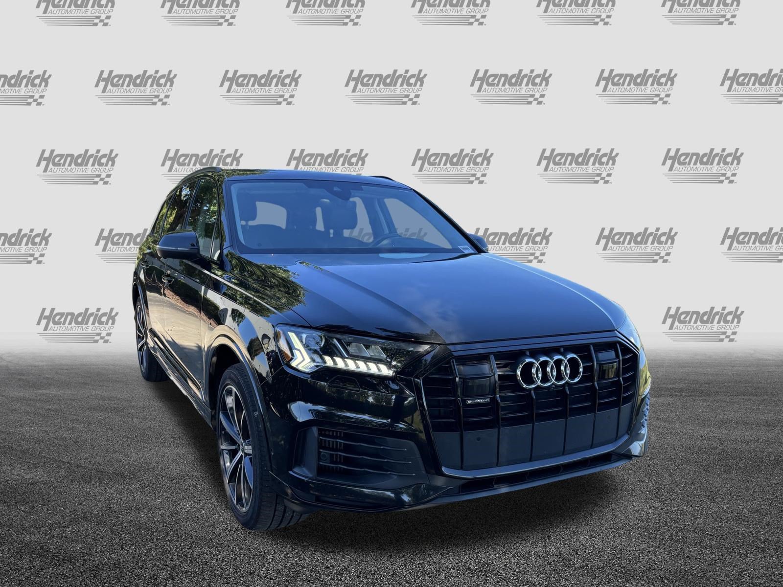 Used 2024 Audi Q7 3.0T Premium Plus AWD/4WD image 2